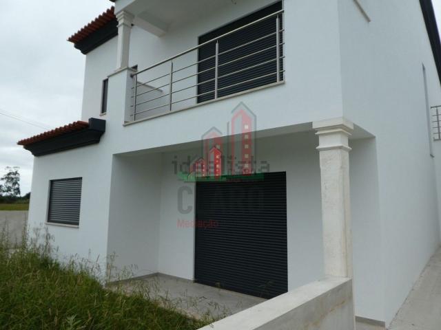 Moradia, Arazede