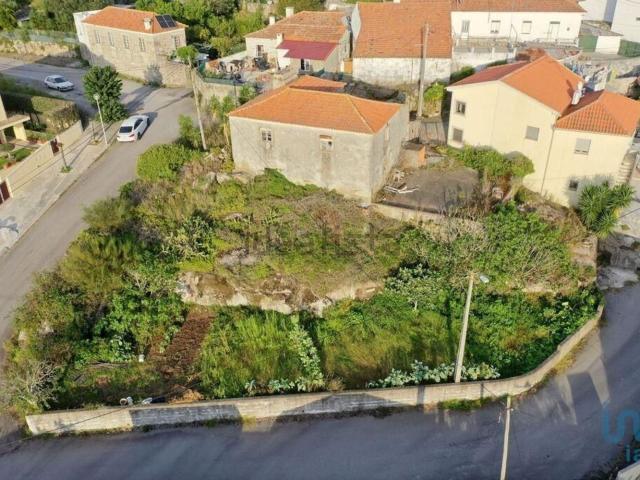 Moradia, Areosa