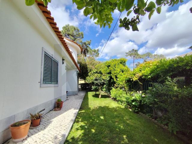 Moradia, Aroeira Central, Charneca da Caparica e Sobreda