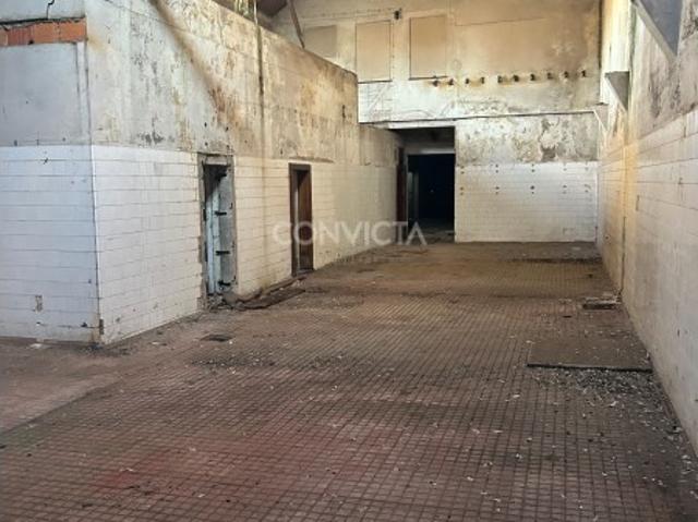 Moradia / Armazém Milheirós, Maia