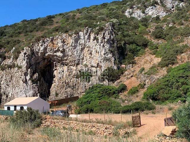 Moradia, Budens