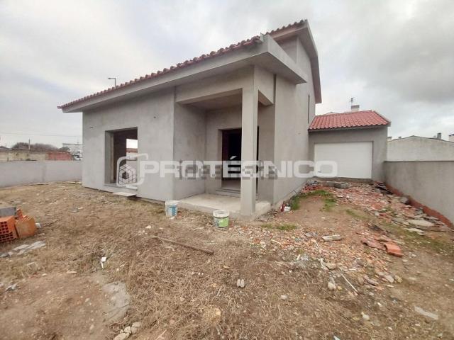 Moradia, Bustos Troviscal Mamarrosa