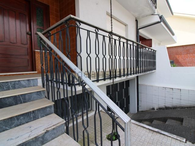 Moradia, Baguim do Monte