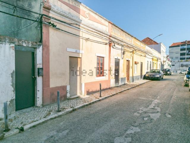 Moradia, Baixa da Banheira e Vale da Amoreira