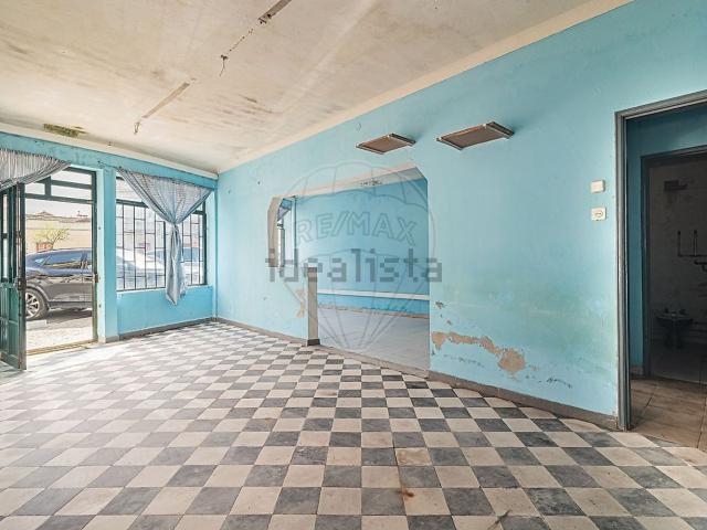 Moradia, Baixa da Banheira e Vale da Amoreira