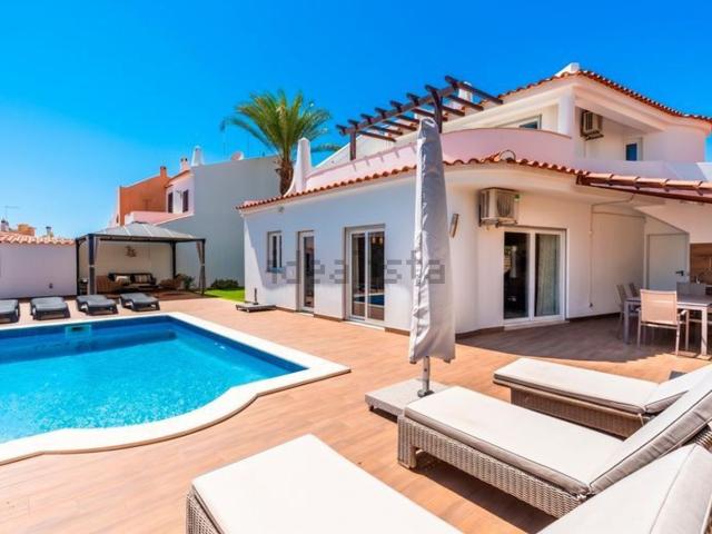 Moradia, Balaia, Albufeira e Olhos de Água
