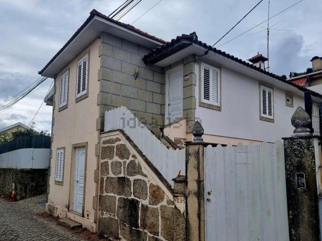 Moradia, Baltar