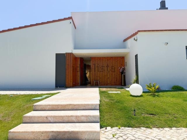 Moradia, Barcarena