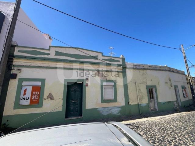 Moradia, Barreiro e Lavradio