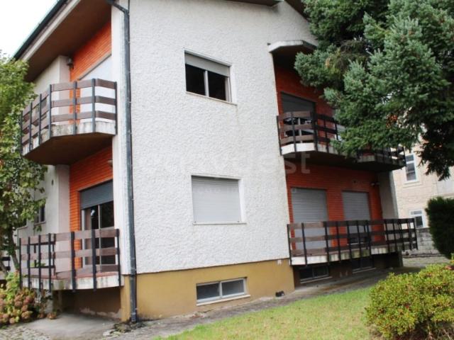 Moradia bi familiar em Viseu