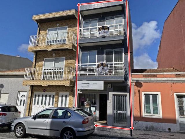Moradia Bi familiar T4 Junto à Praia em Caxinas Vila do Conde