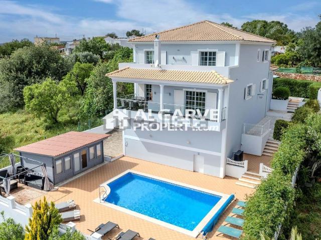 Moradia, Boliqueime