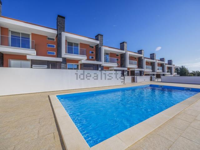 Moradia, Branqueira Brejos, Albufeira e Olhos de Água