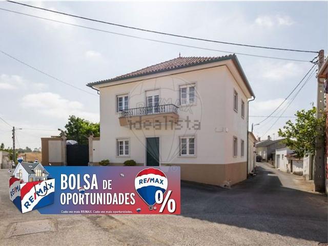 Moradia, Brogueira Parceiros de Igreja Alcorochel