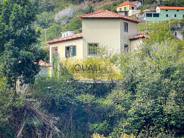 Moradia, Curral das Freiras