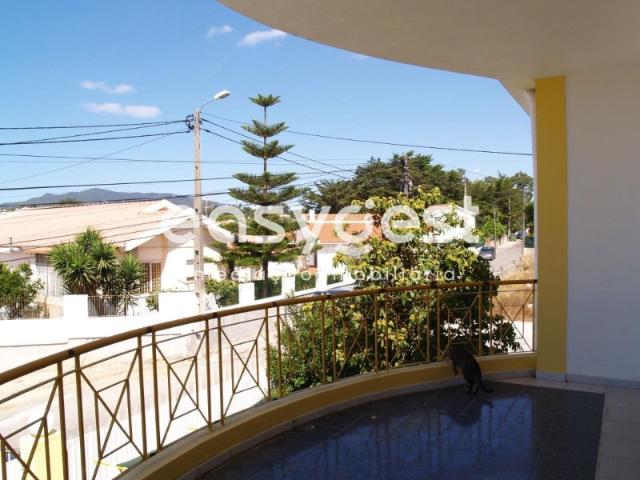 Moradia c/ licença p/ Infantário Rio de Mouro