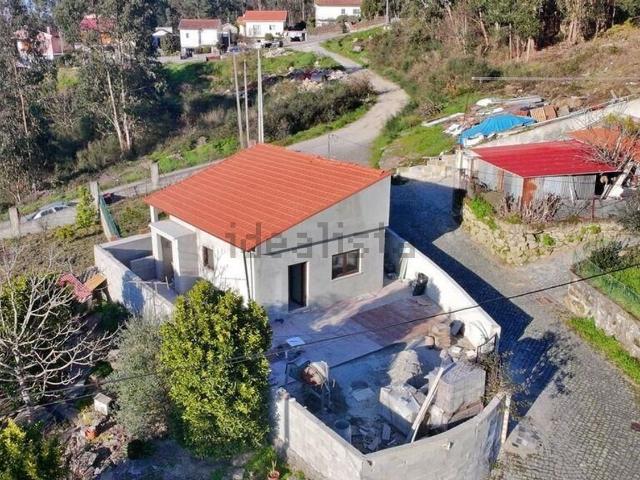 Moradia, Cabeça Santa