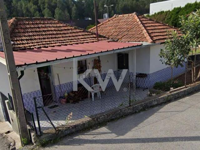 Moradia, Caldas de São Jorge e Pigeiros