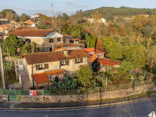 Moradia, Caldelas Sequeiros Paranhos