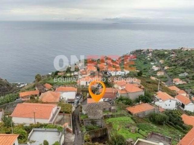 Moradia, Calheta