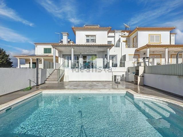 Moradia, Caliços, Albufeira e Olhos de Água