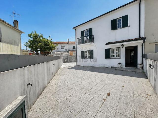 Moradia, Campanhã