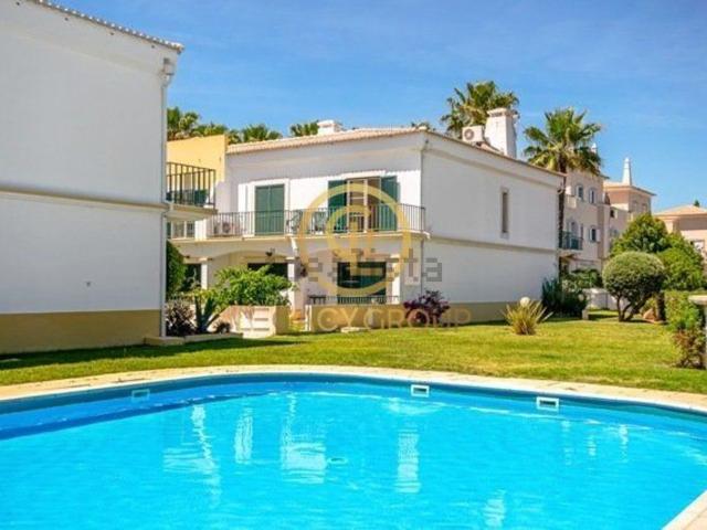 Moradia, Canais do Golfe Sector 5, Quarteira