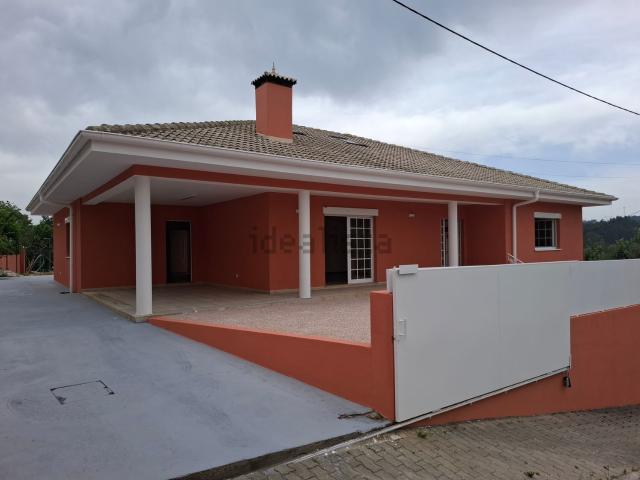 Moradia, Canedo