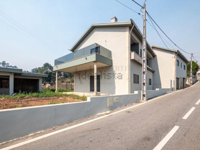 Moradia, Canedo Vale Vila Maior