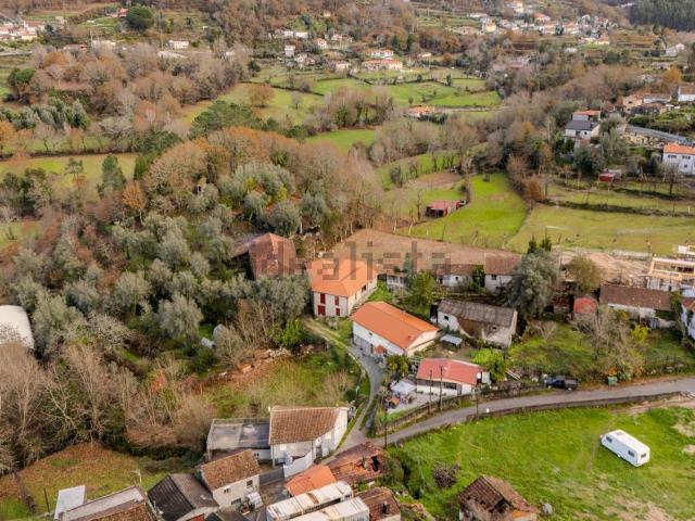 Moradia, Cantelães