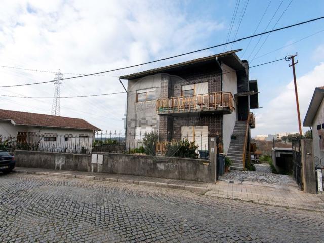Moradia, Castêlo da Maia