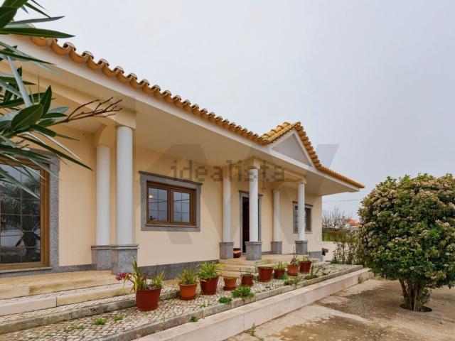 Moradia, Castelo Sesimbra