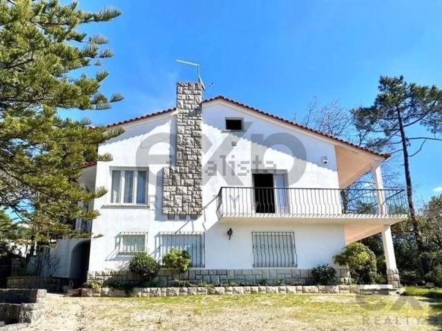 Moradia, Castelo Sesimbra