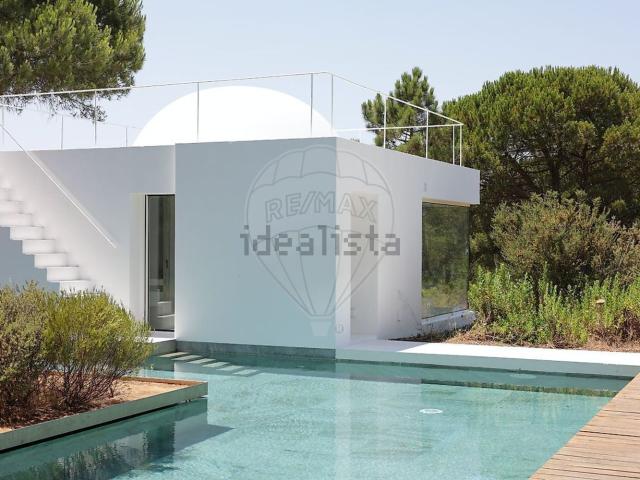 Moradia, Castelo Sesimbra