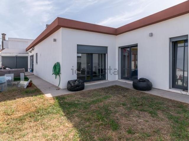 Moradia, Castelo Sesimbra