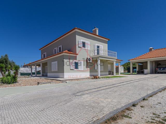 Moradia, Castelo Sesimbra