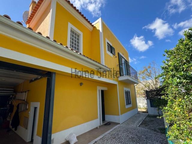 Moradia, Castelo Sesimbra