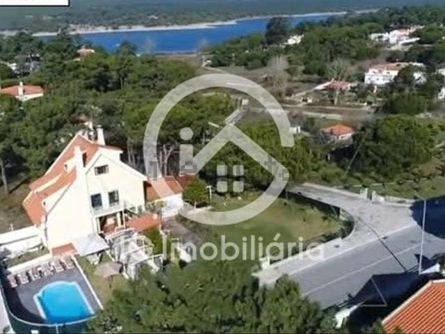 Moradia, Castelo Sesimbra