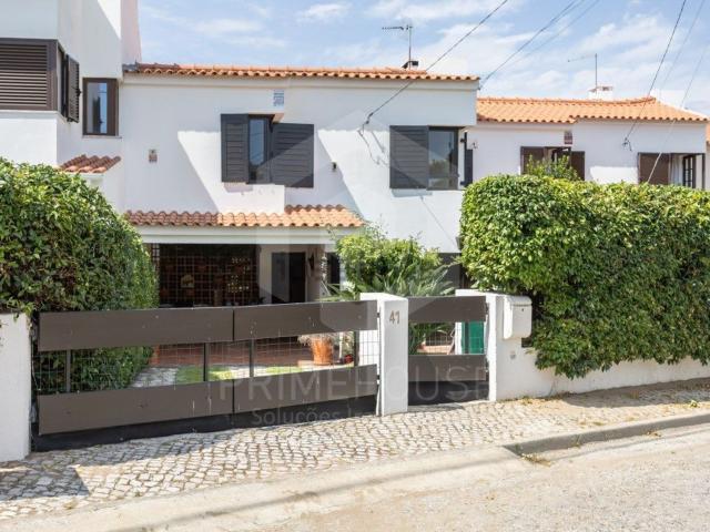 Moradia, Castelo Sesimbra