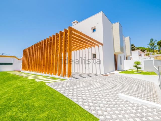 Moradia, Castelo Sesimbra