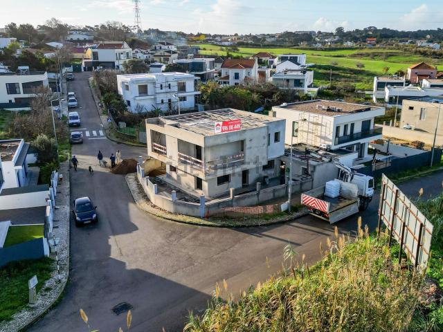 Moradia, Caparica e Trafaria
