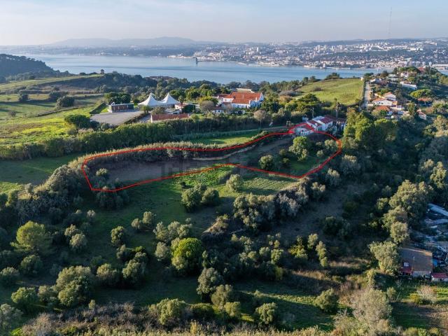 Moradia, Caparica e Trafaria