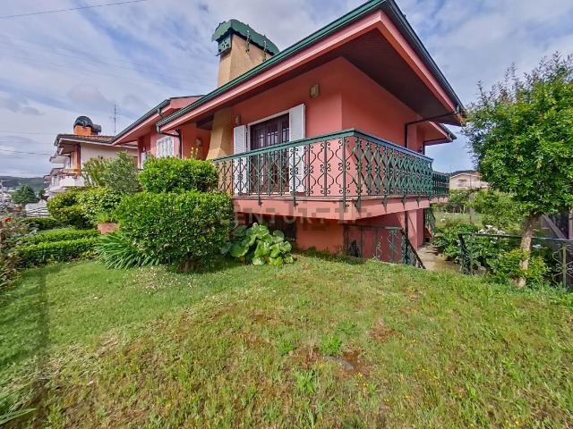 Moradia, Campo e Sobrado