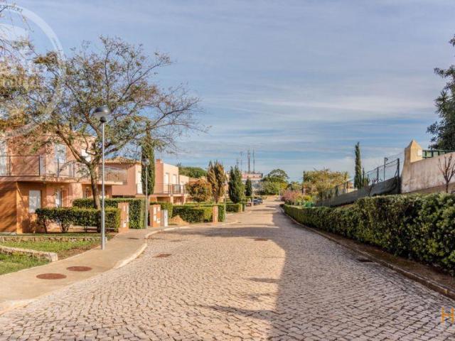 Moradia Carvoeiro | 26084058667
