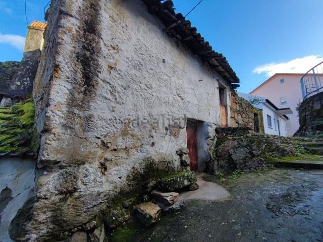 Moradia, Cavadoude