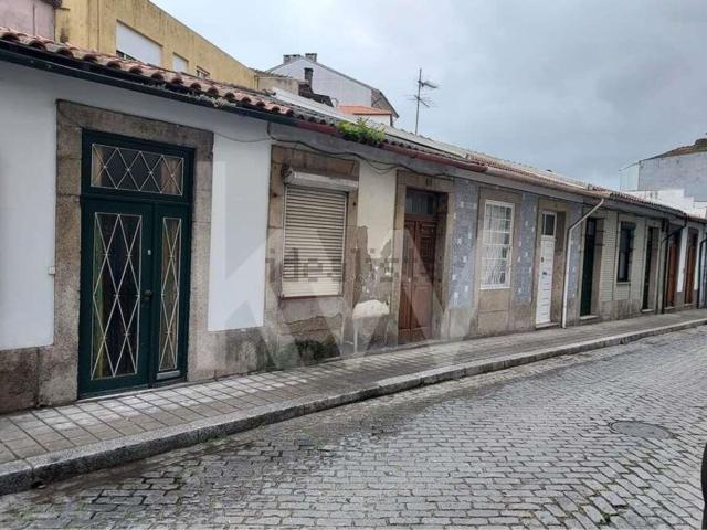 Moradia, Cedofeita Santo Ildefonso Sé Miragaia São Nicolau Vitória