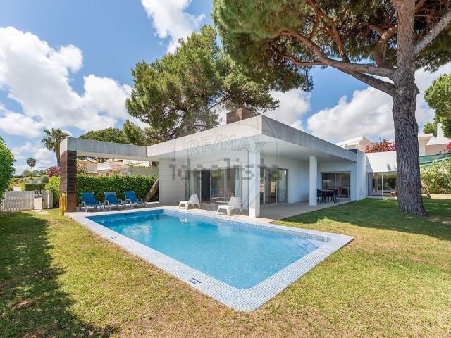Moradia, Centro da Cidade, Albufeira e Olhos de Água