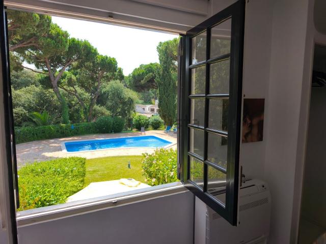 Moradia, Centro de Olhos de Água, Albufeira e Olhos de Água