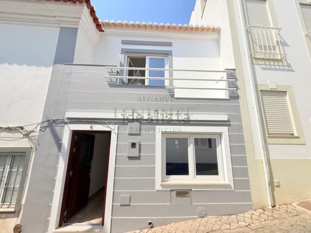 Moradia, Centro, Lagos