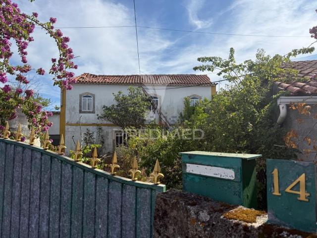 Moradia, Chãos